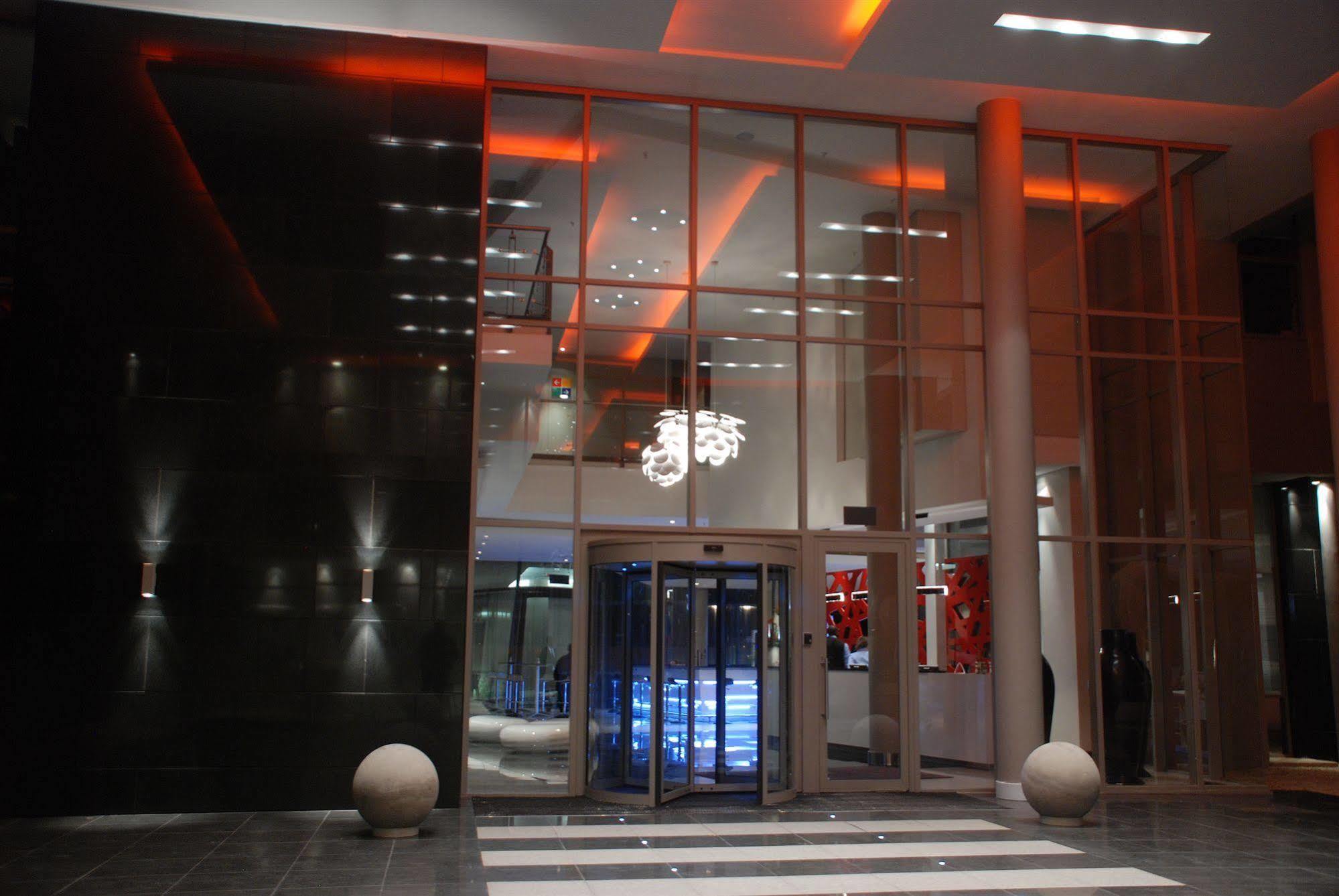 Park Inn Sandton Johannesburg Exterior photo