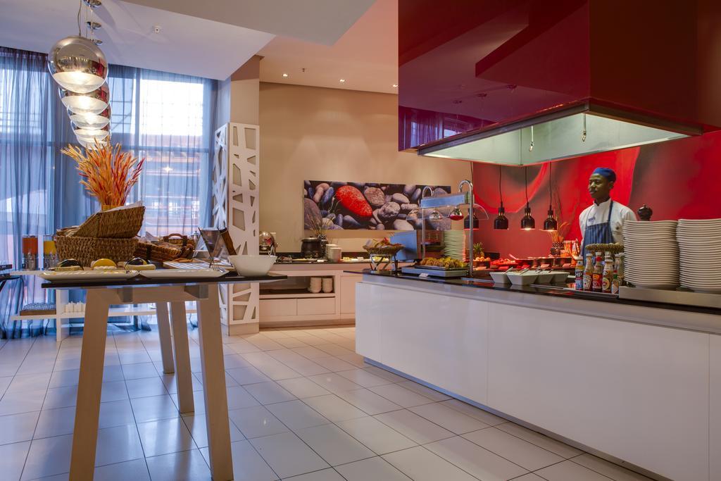 Park Inn Sandton Johannesburg Exterior photo